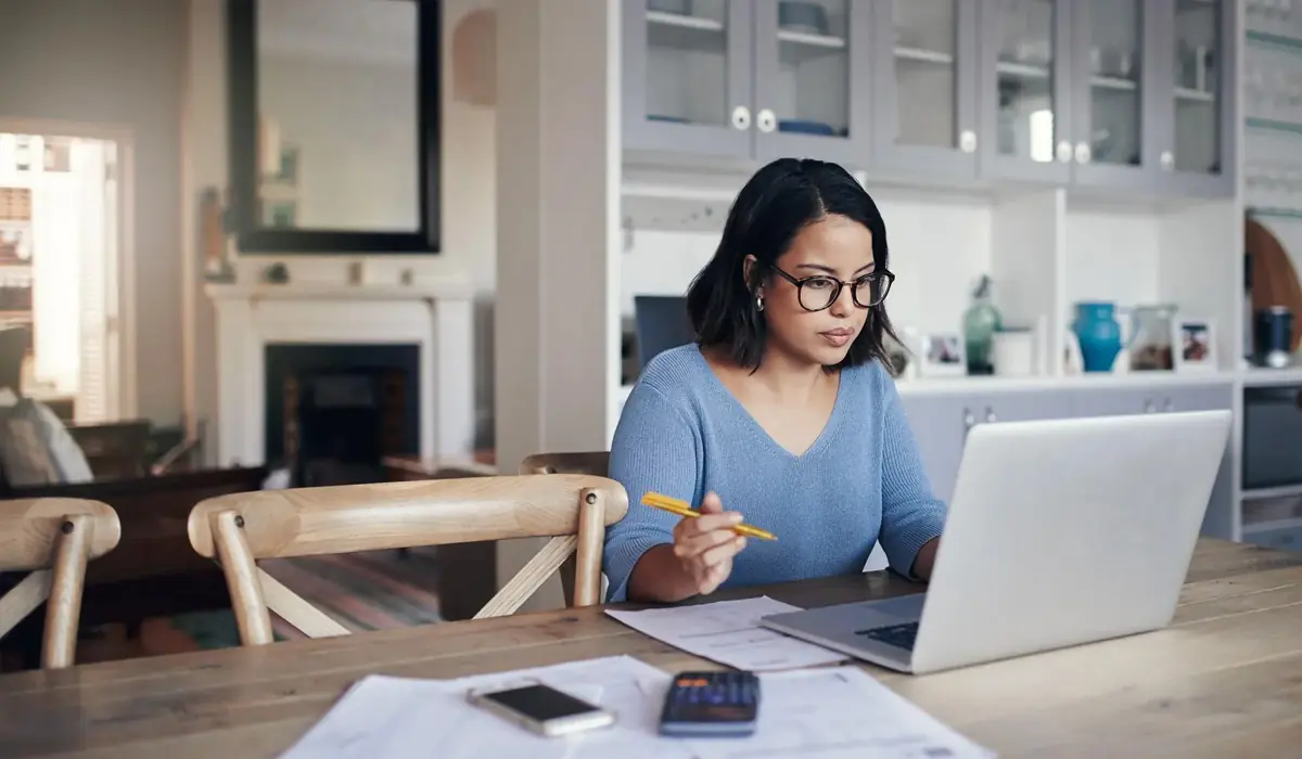 17 Tips To Help Financial Business Leaders Grow And Succeed