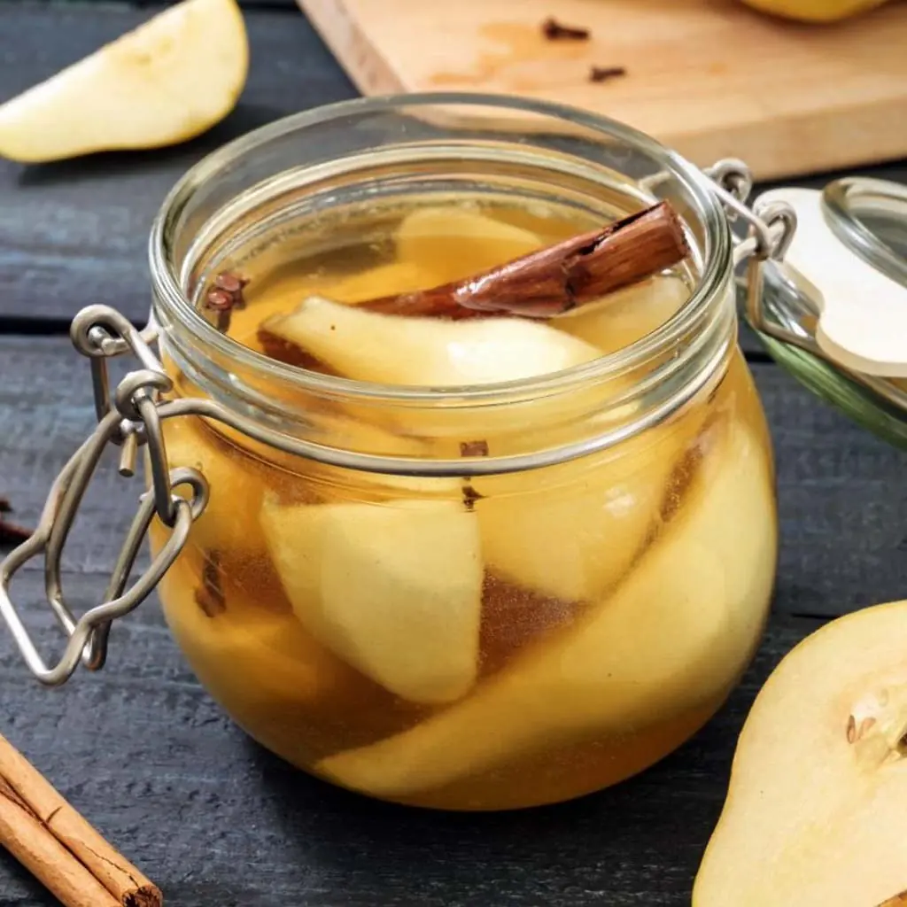Tinned Pears